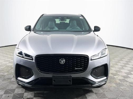 2024 Jaguar F-PACE P250 R-Dynamic S