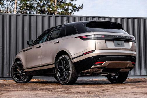 2026 Land Rover Range Rover Velar P250 Dynamic SE
