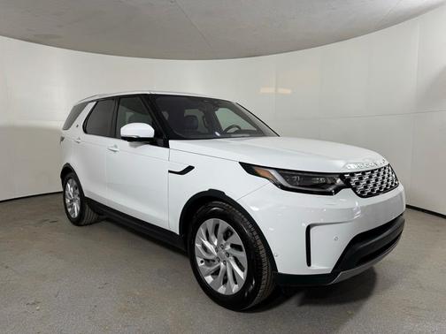 2022 Land Rover Discovery P300 S