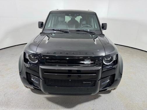 2023 Land Rover Defender 110 X-Dynamic SE