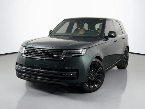 Belgravia Green 2024 Land Rover Range Rover P400 SE