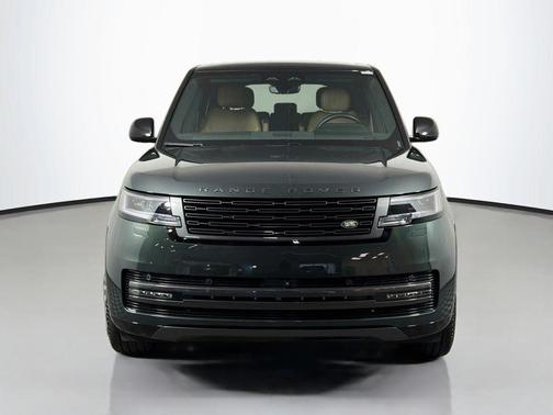 Belgravia Green 2024 Land Rover Range Rover P400 SE