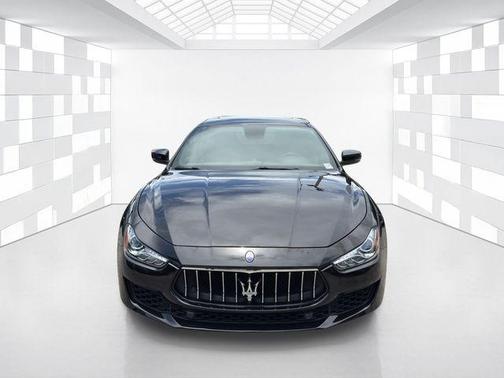 Black 2018 Maserati Ghibli Base