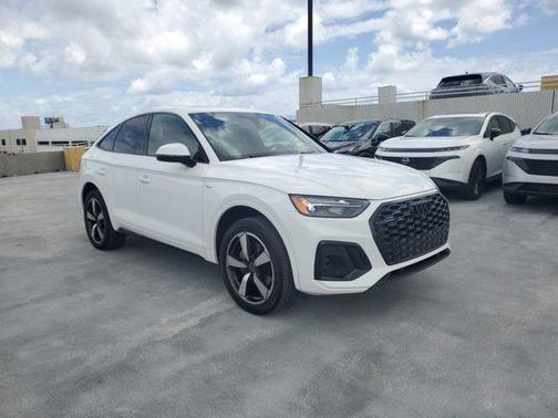 2023 Audi Q5 45 S line Premium Plus