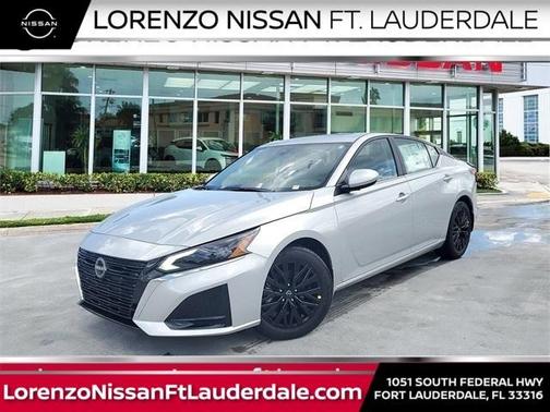 2025 Nissan Altima SV