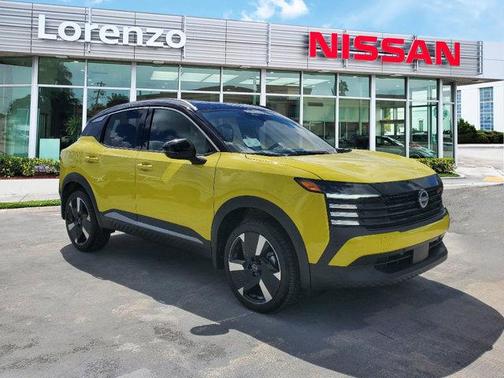 2025 Nissan Kicks SR