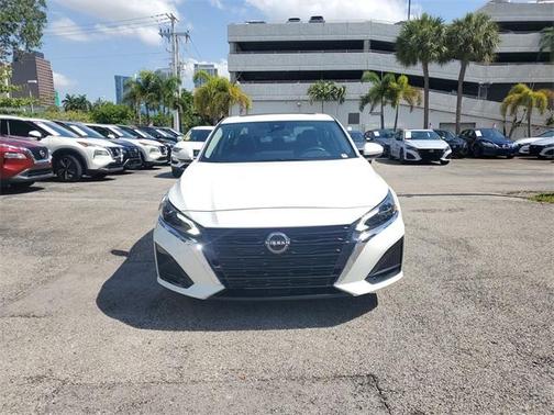 2023 Nissan Altima 2.5 SL