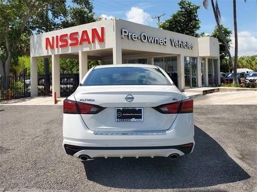 2023 Nissan Altima 2.5 SL