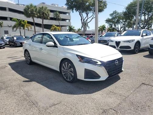 2023 Nissan Altima 2.5 SL