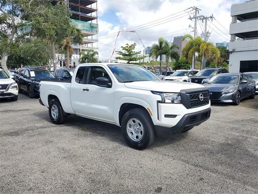 2024 Nissan Frontier S