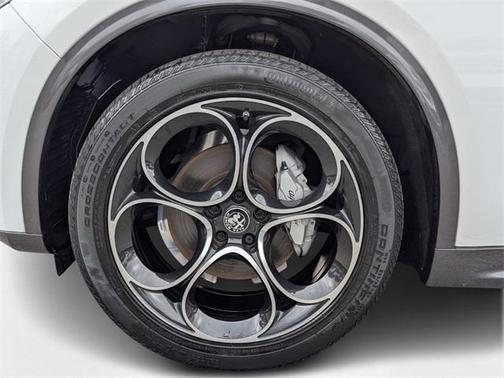 2023 Alfa Romeo Stelvio Ti