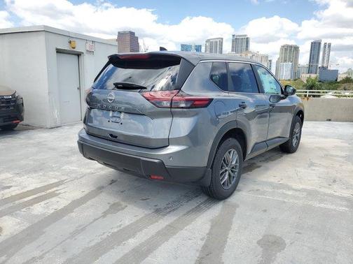 2025 Nissan Rogue S