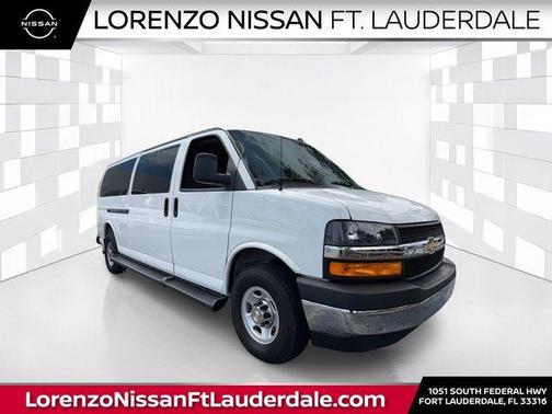Summit White 2025 Chevrolet Express 3500 LT
