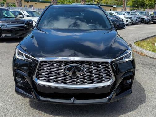 2023 INFINITI QX55 LUXE