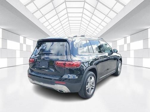 2021 Mercedes-Benz GLB 250 Base 4MATIC