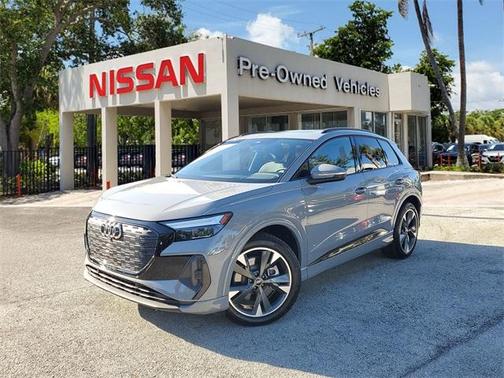 2025 Audi Q4 e-tron 55 quattro Premium