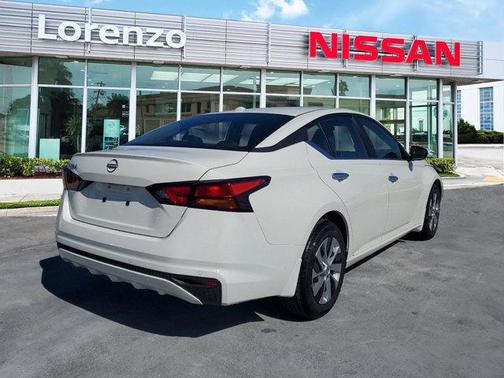 2025 Nissan Altima S