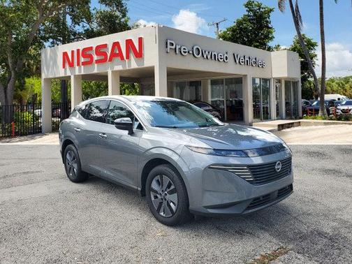 2025 Nissan Murano SL