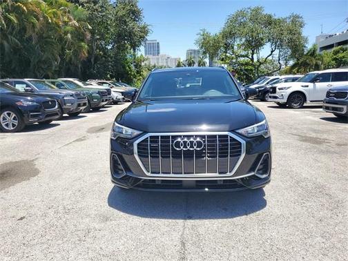 2022 Audi Q3 45 S line Premium