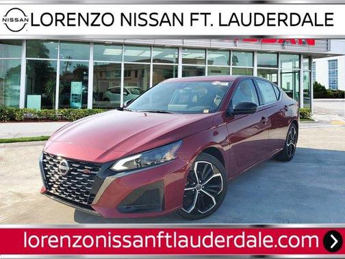 2025 Nissan Altima SR