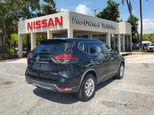 2018 Nissan Rogue S