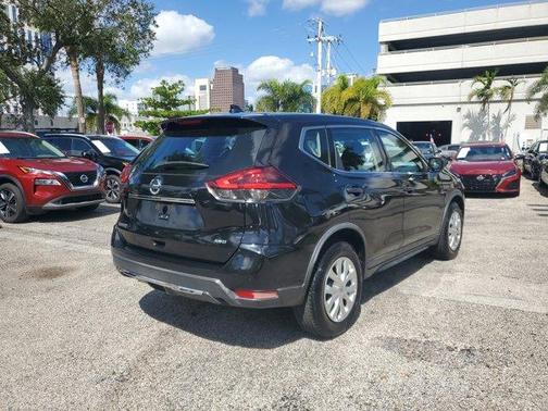 2018 Nissan Rogue S