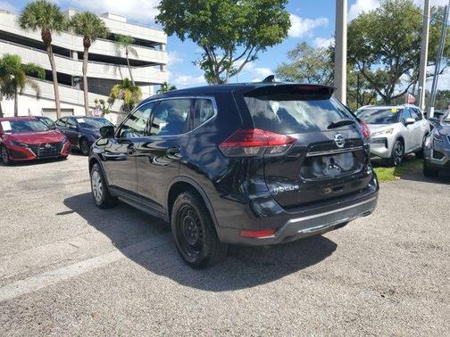 2018 Nissan Rogue S