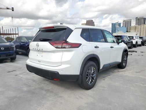 2025 Nissan Rogue S