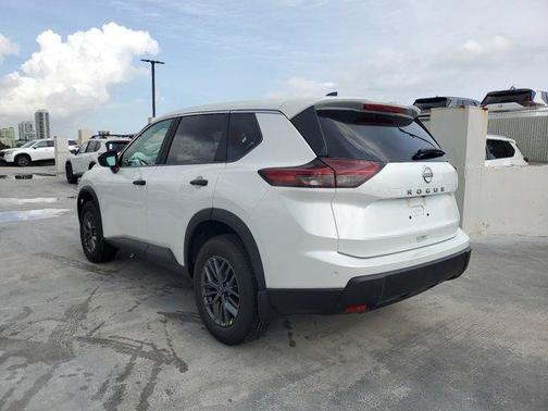 2025 Nissan Rogue S