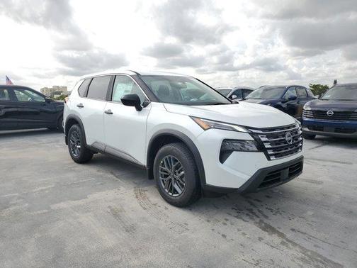 2025 Nissan Rogue S
