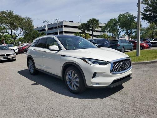 2022 INFINITI QX50 Luxe