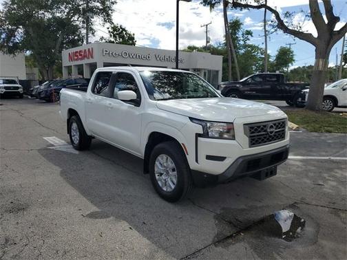 2023 Nissan Frontier SV