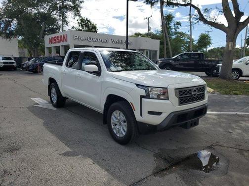 2023 Nissan Frontier SV