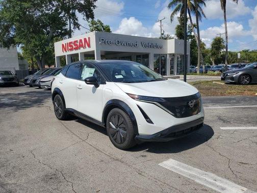 2025 Nissan ARIYA PLATINUM+
