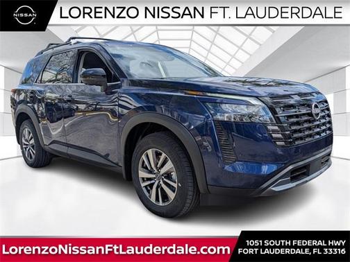 2026 Nissan Pathfinder SL