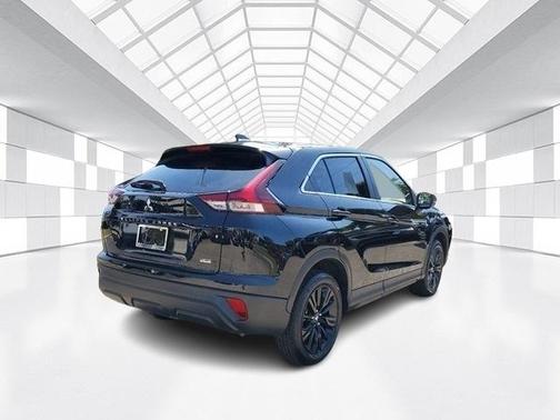 2024 Mitsubishi Eclipse Cross LE