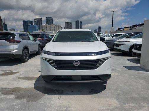 2025 Nissan Murano SV