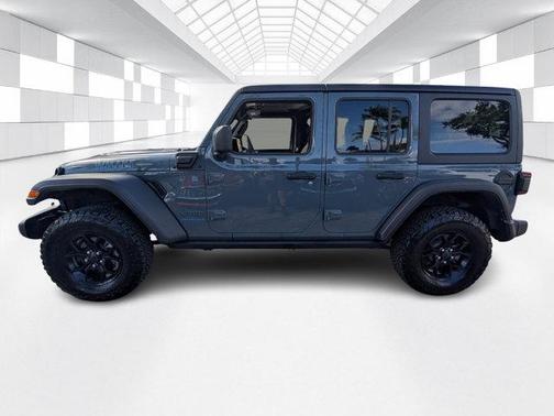 2025 Jeep Wrangler 4xe Sport