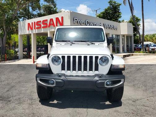2023 Jeep Gladiator Overland