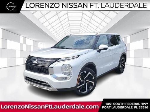 2024 Mitsubishi Outlander SE