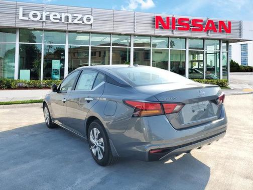 2025 Nissan Altima S