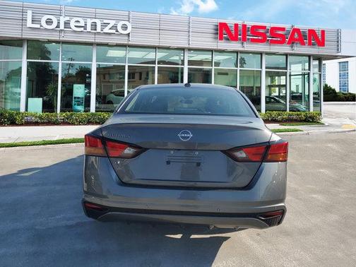 2025 Nissan Altima S