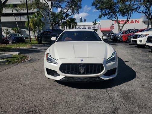 2022 Maserati Quattroporte Modena