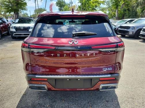 2022 INFINITI QX60 Luxe