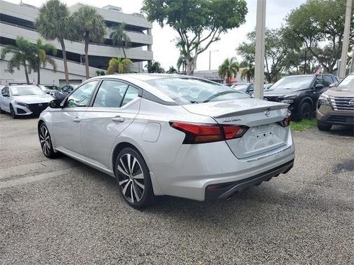 2021 Nissan Altima 2.5 SR