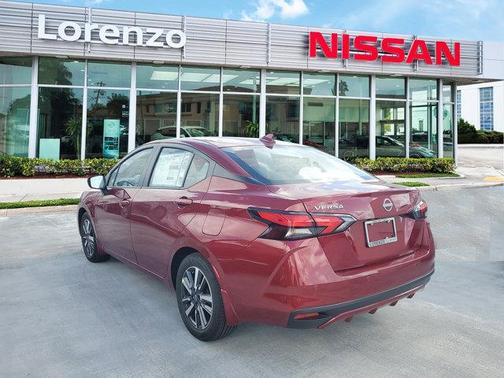 2025 Nissan Versa 1.6 SV