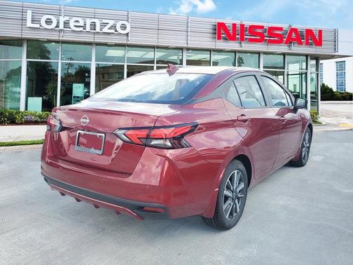 2025 Nissan Versa 1.6 SV