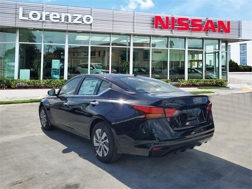 2025 Nissan Altima S