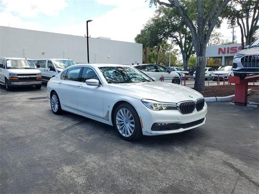 2017 BMW 740e xDrive iPerformance