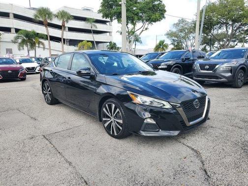 2020 Nissan Altima 2.5 SR
